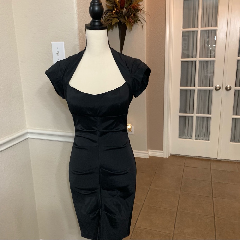 Betsy and Adam by Linda Bernell black dress  6P